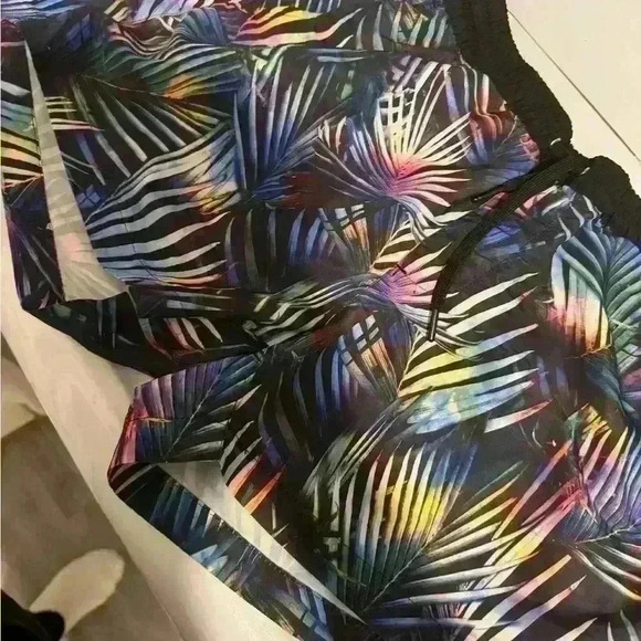 H&M Active Swim shorts men large new - Picture 3 of 4